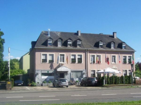  Hotel Am Ufer  Трир
